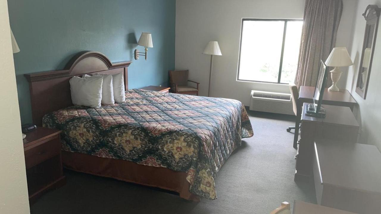 אוגוסטה Rodeway Inn מראה חיצוני תמונה